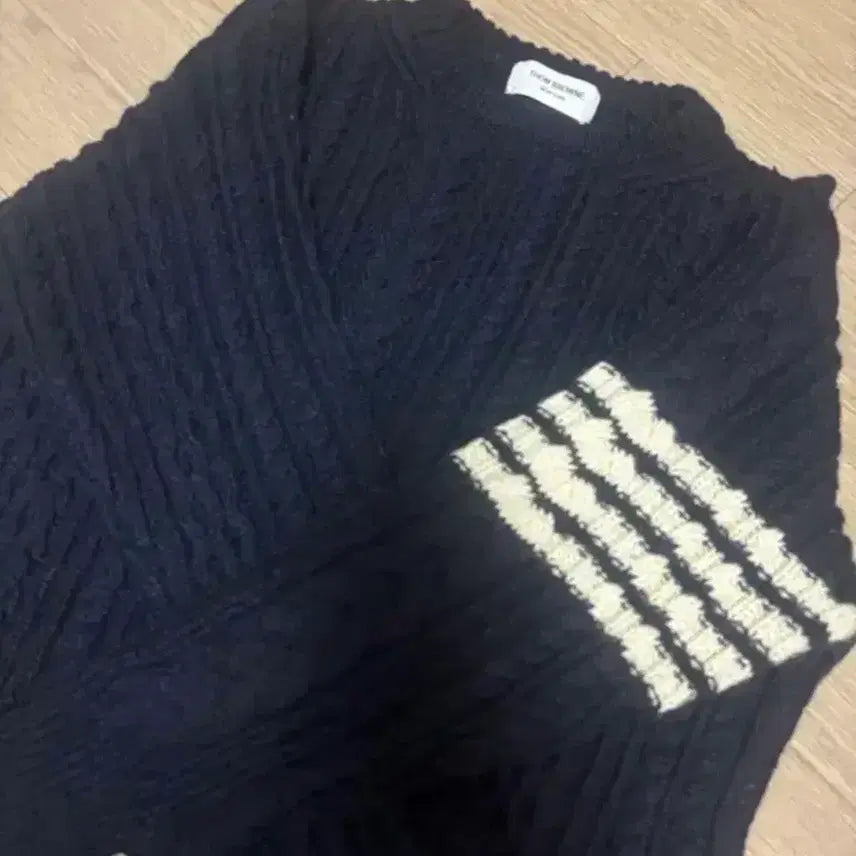 [BUNJANG] Thom Browne Navy Aran Donegal Cable Knit Crewneck Pullover Size 5 / [A급/신형/5] 톰브라운 네이비 아란 도네갈 케이블 니트 5사이즈 신형