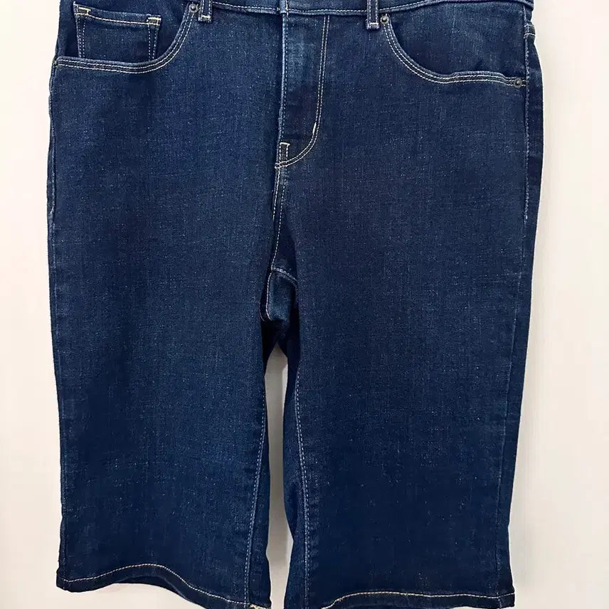 [BUNJANG] Levi's Dark Blue Bermuda Denim Shorts Size 28 / [28] 리바이스 다크 블루 버뮤다 데님 팬츠