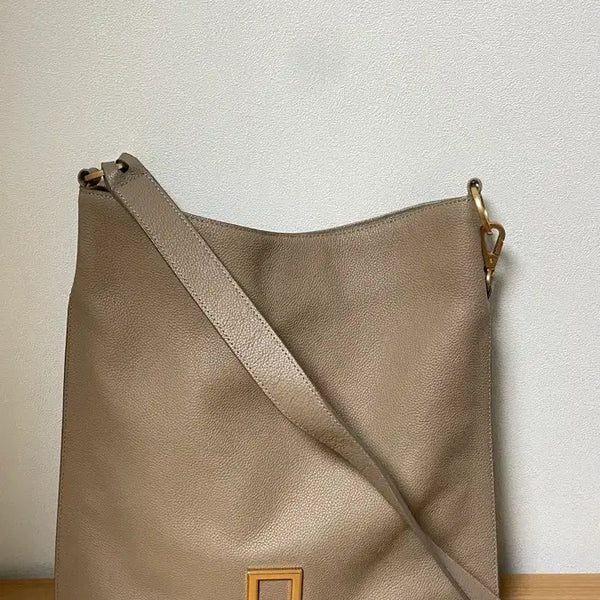 [BUNJANG] Couronne Leather Shoulder Bag Beige / 쿠론 여성 가죽 숄더백 베이지색 쿠론 가방