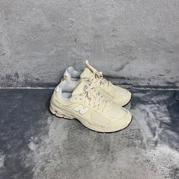 [BUNJANG] New Balance Sneakers 230 / 뉴발란스 운동화 230