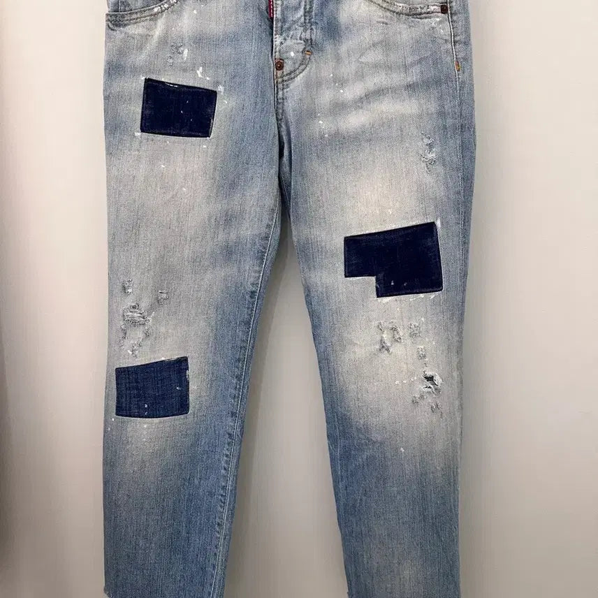[BUNJANG] DSQUARED2 Patch Detail Painted Denim Pants / [38] 디스퀘어드2 패치 디테일 페인팅 데님 팬츠