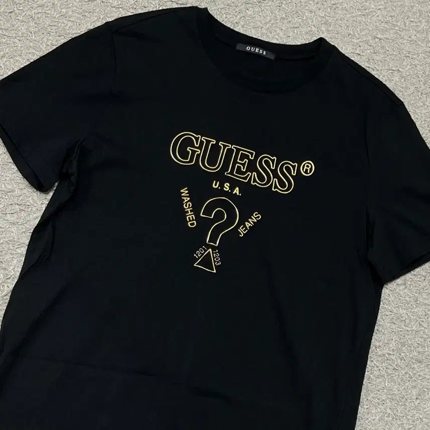 [BUNJANG] Guess Women's T-Shirt Size 100 / [우먼100] 게스반팔티