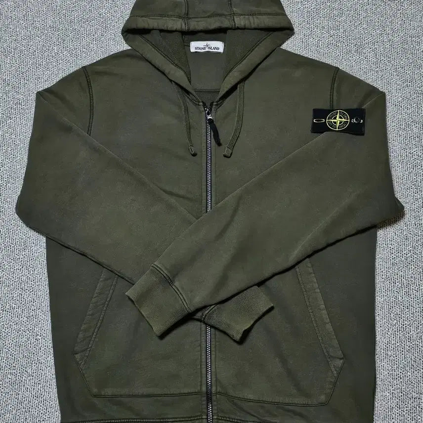 [BUNJANG] Stone Island Patch Hooded Zip-Up Olive Khaki XL / [XL 사이즈] 스톤아일랜드 와펜 후드 집업 올리브 카키