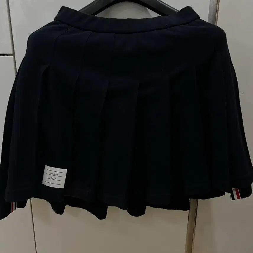 [BUNJANG] Thom Browne Pleated Skirt / 톰브라운 플리츠 치마 55~77