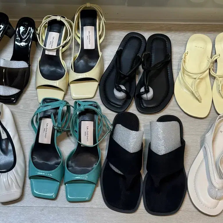 [BUNJANG] Brand New Shoes / 브랜드 새 신발 판매 특가 235,240,250