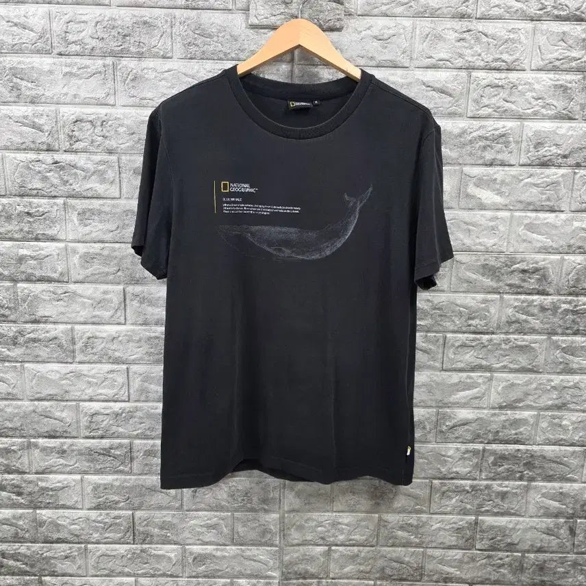 [BUNJANG] National Geographic Whale Print Black T-Shirt Size 105 / 내셔널지오그래픽 고래 반팔티 검정  사이즈 105