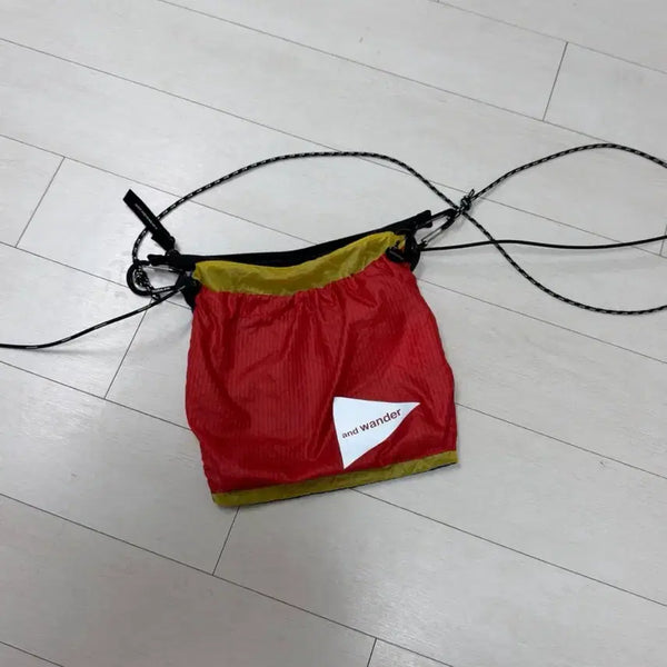 [BUNJANG] And Wander Cross Bag / 앤드원더 크로스 백   상태 9.6/10  사진 찍고 사용 안합니다  도