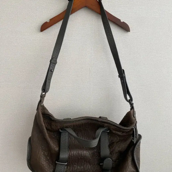 [BUNJANG] ALPHARD Leather Shoulder Bag Brown / ALPHARD 가죽 가방 숄더백 브라운