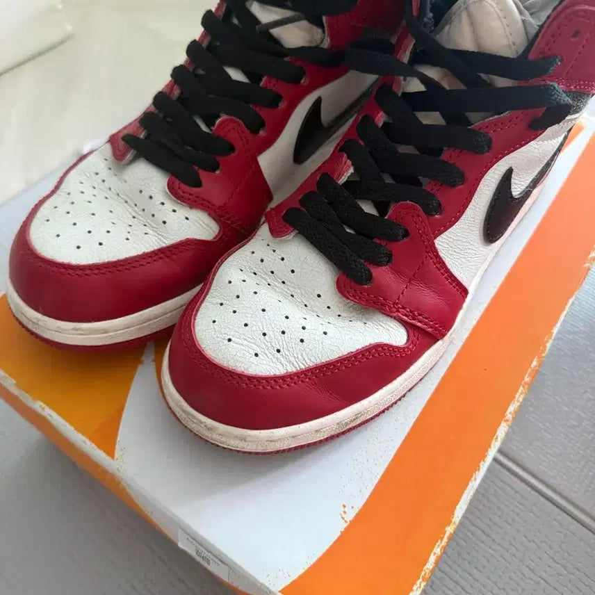 [BUNJANG] Nike Air Jordan 1 Retro High OG Chicago / 나이키 에어 조던 1 레트로 하이 OG 시카고 240