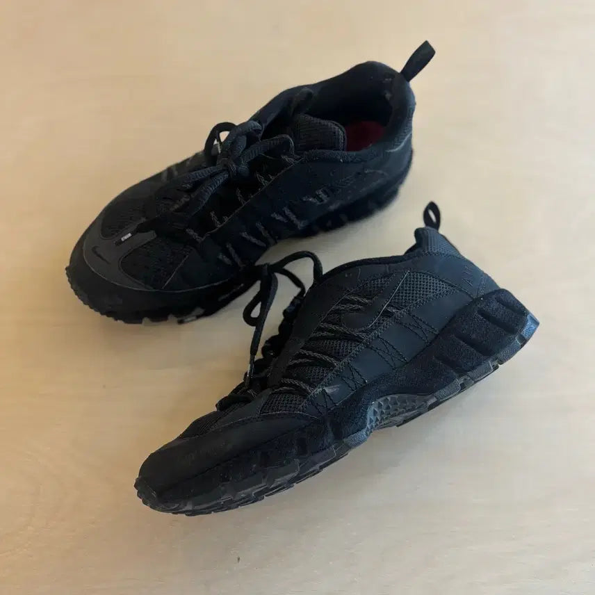 [BUNJANG] Nike Supreme Humara Sneakers / 나이키 슈프림 휴마라