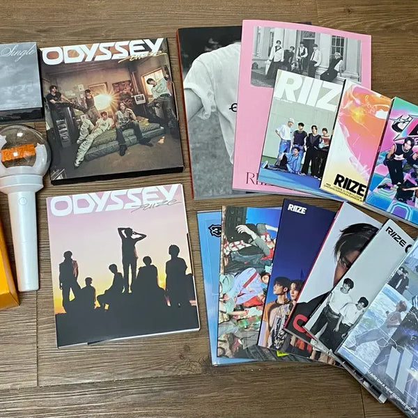 [BUNJANG] RIIZE Album & Lightstick Bundle Set / 라이즈 앨범 및 응원봉 일괄 양도