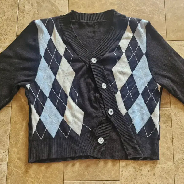 [BUNJANG] Black Check Argyle V-Neck Button Knit Cardigan / 아가일 사선 단추 블랙 체크 니트 가디건