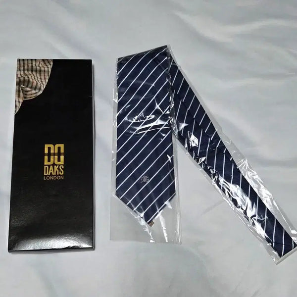 [BUNJANG] Daks London 100% Silk Navy Stripe Necktie / [새상품] 닥스 런던 넥타이 실크100%