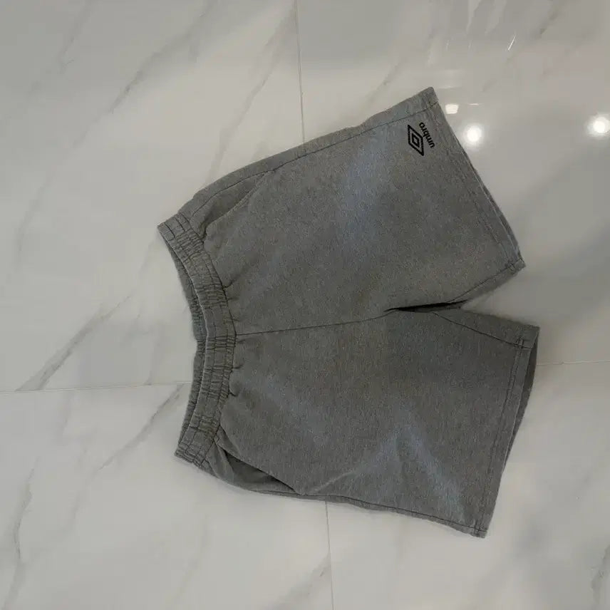 [BUNJANG] Umbro Grey Shorts / 엄브로 반바지 그레이