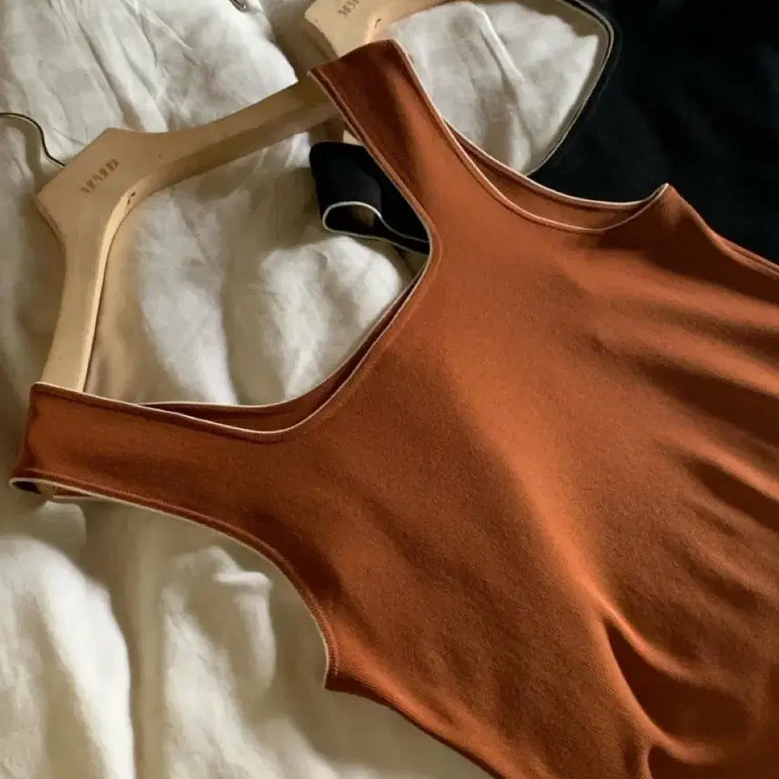 [BUNJANG] Monday Square Neck Knit Camisole Brown / [민먼데이][새상품] 스퀘어넥 니트 나시 브라운