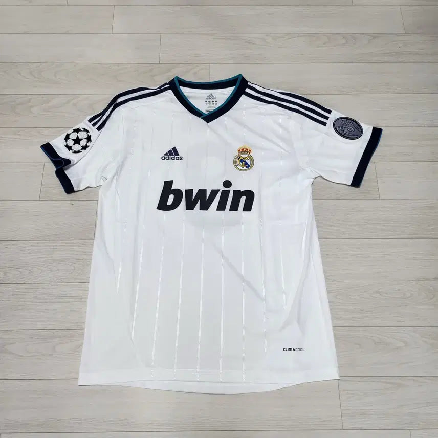 [BUNJANG] Adidas Real Madrid Kaka Jersey L / 아디다스 레알마드리드 카카 유니폼