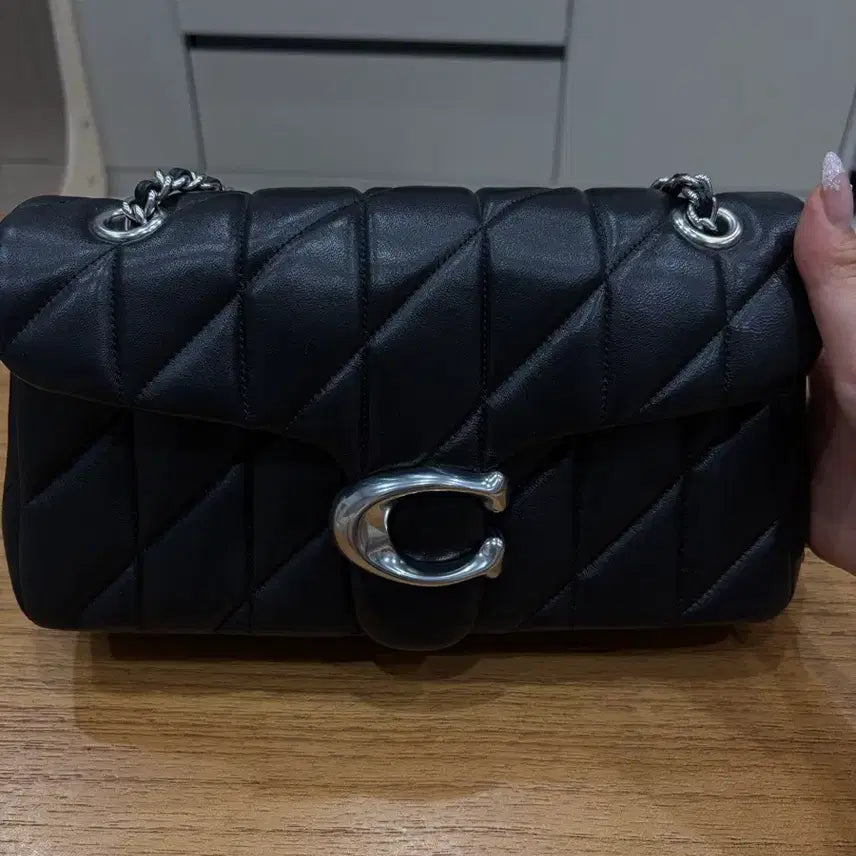 [BUNJANG] Coach Tabby Shoulder Bag 20 / 코치 태비숄더백 20