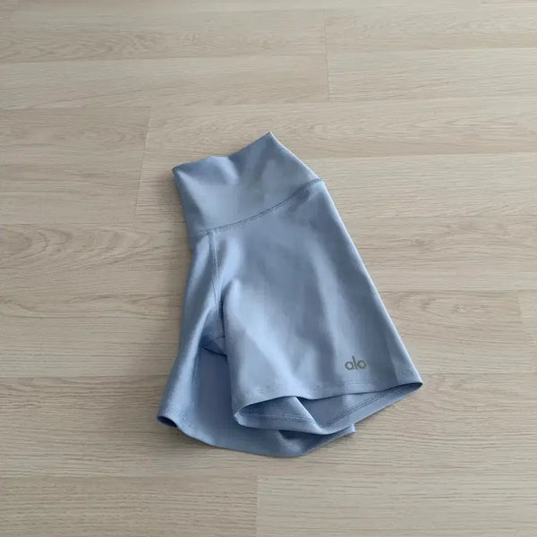 [BUNJANG] Alo Yoga Shorts / 알로요가 쇼츠