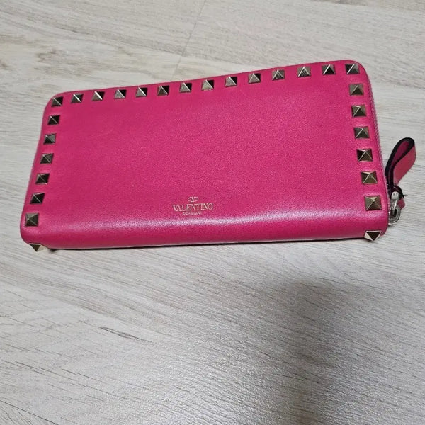 [BUNJANG] Valentino Rockstud Zip Around Long Wallet Pink / 발렌티노 락스터드 지퍼 장지갑 핑크