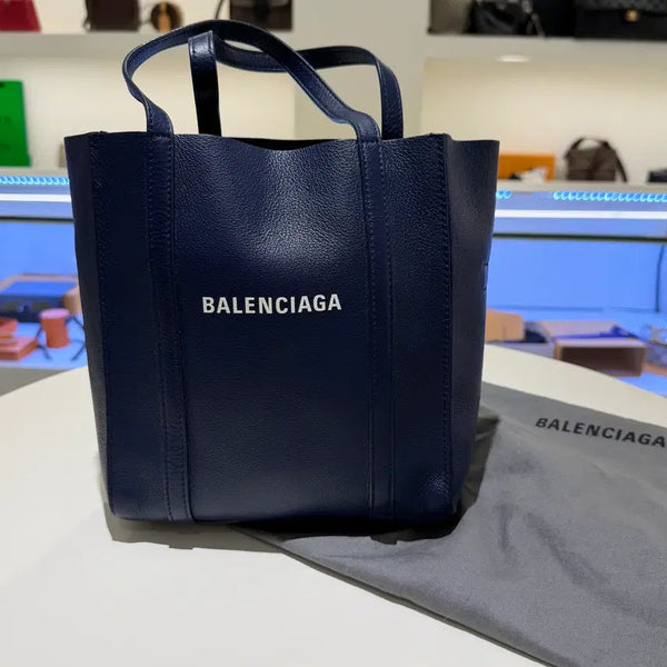 [BUNJANG] Balenciaga Black Calfskin Everyday Tote Bag Deep Blue / 발렌시아가 카프스킨 에브리데이 토트백 딥블루