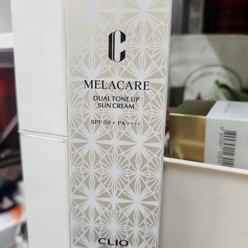 [BUNJANG] Clio Melacare Dual Tone-Up Sun Cream SPF 50+ PA++++ 40ml / 클리오 기미케어 멜라케어 듀얼 톤업 선크림 40ml