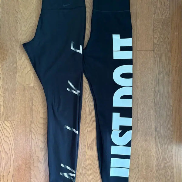 [BUNJANG] Nike Just Do It Leggings Bundle (M, XL) / 일괄)나이키 레깅스 M + XL