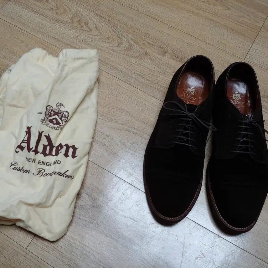 [BUNJANG] Alden Suede Cap-Toe Derby Shoes US 8.5D / 알든 스웨이드 캡토 더비슈즈 us 8.5d 판매합니다.