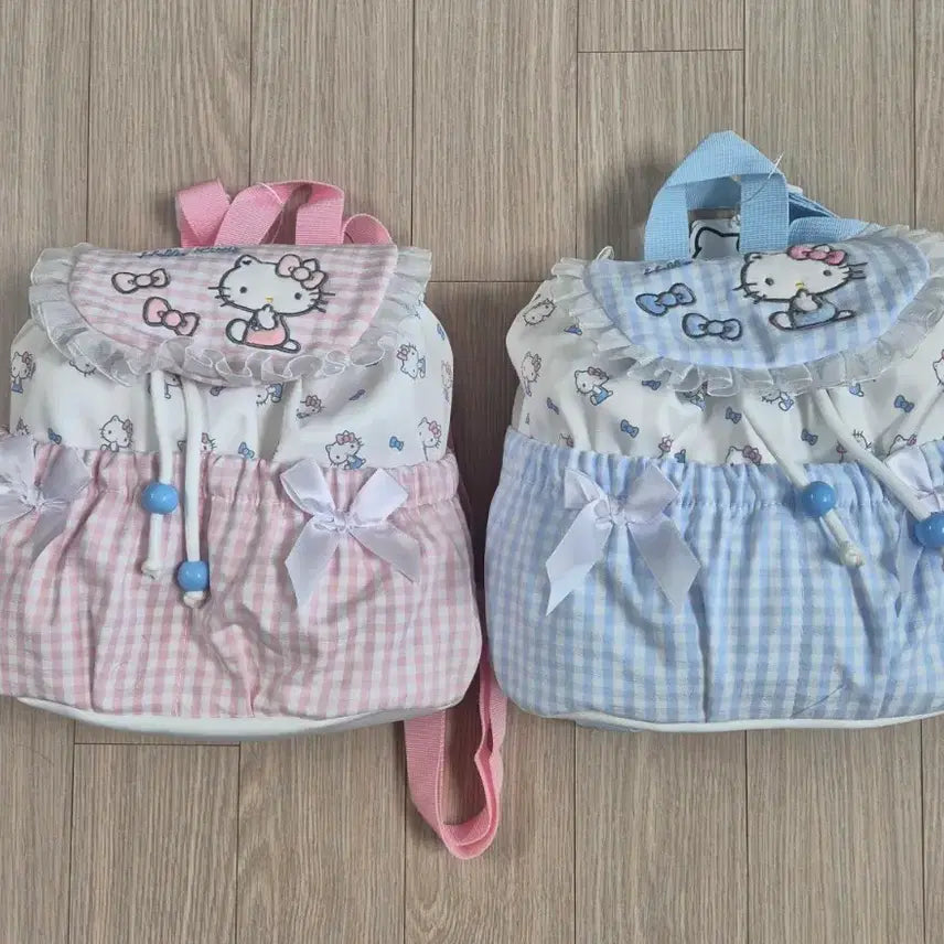 [BUNJANG] Hello Kitty Pastel Plaid Backpack Pink/Blue / 헬로키티 파스텔톤 체크가방 백팩 핑크/블루
