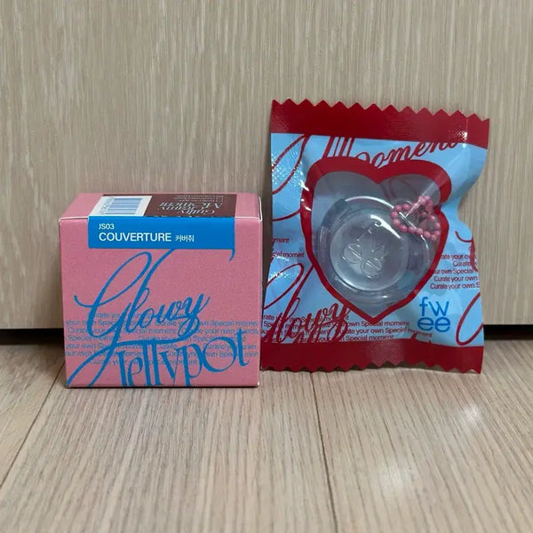 [BUNJANG] Fwee Lip & Cheek Glowy Jelly Pot (Coverture) with Keychain / 퓌 립앤치크 글로이 젤리팟 커버춰 +키링