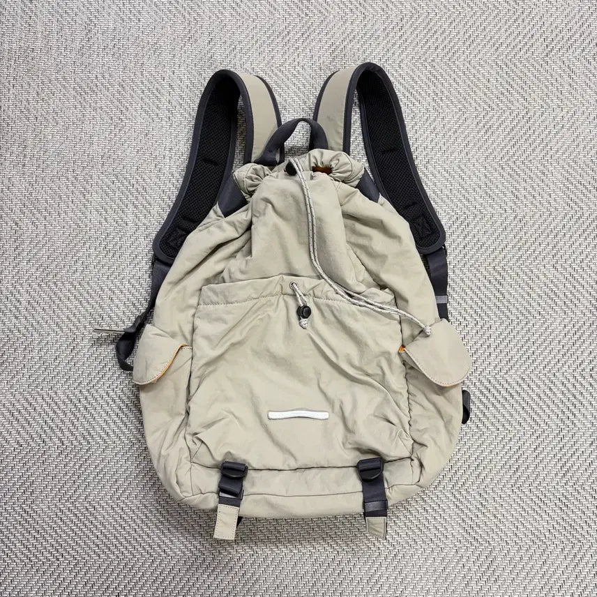 [BUNJANG] 로우로우 Padded Backpack Khaki / 로우로우 패디드 카키 백팩