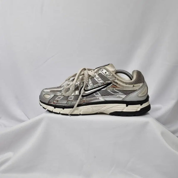 [BUNJANG] Nike P 6000 Metallic Silver Sneakers / 빈티지하서 240 나이키 p 6000 메탈릭 실버 스니커즈 운동화