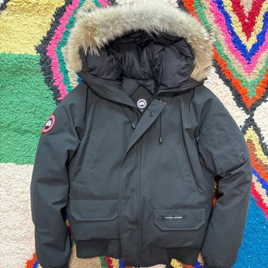 [BUNJANG] Canada Goose Chilliwack Bomber Jacket Black / 캐나다구스 칠리왁 봄버 패딩 S/P 블랙