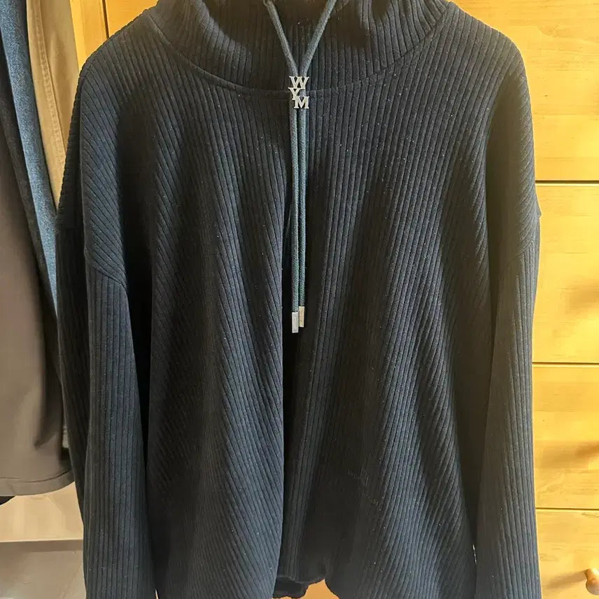 [BUNJANG] Wooyoungmi Vivid Hoodie Black / 우영미 리브드 후디 블랙