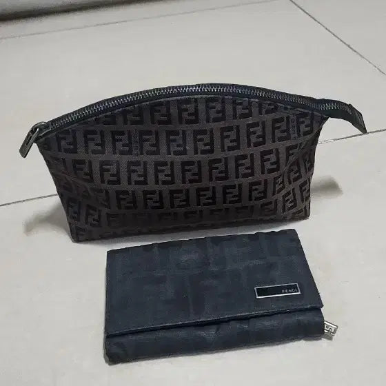 [BUNJANG] Fendi Zucchino Small Pouch Bag / 펜디 주키노 스몰 파우치백