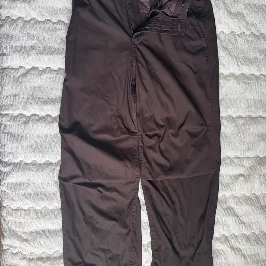 [BUNJANG] MUDIDI Cotton Parachute Pants Dark Brown / 무탠다드 코튼 파라슈트 팬츠 [다크 브라운] 30