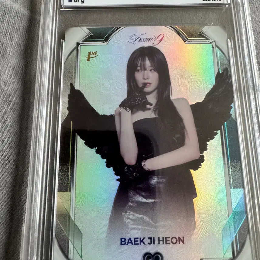 [BUNJANG] Fromis_9 Baek Ji-heon Black Terrapin Photocard / 테레카 프로미스나인 백지헌 블랙