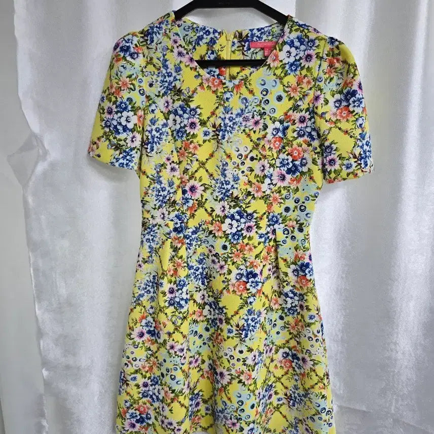 [BUNJANG] Plastic Island Yellow Floral Pattern Midi Dress / 플라스틱아일랜드 노란색 플로럴 패턴 원피스 (2232)