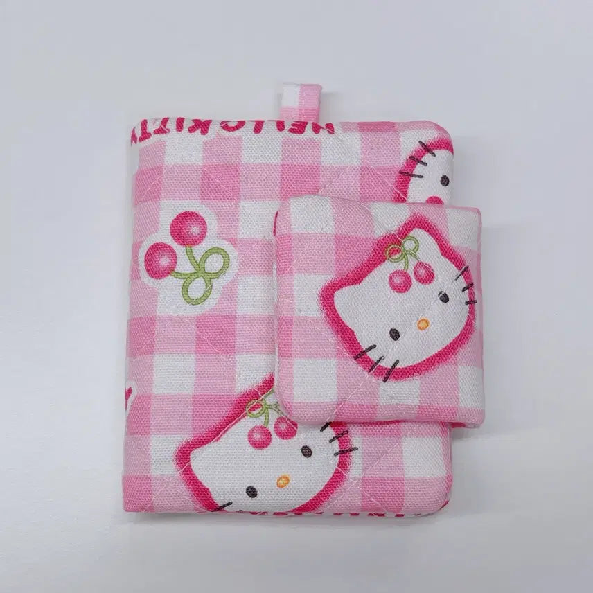 [BUNJANG] Sanrio Hello Kitty Pink Check Kaho Hana Cherry Quilting Card Wallet / 산리오 헬로키티 핑크체크 카오하나 체리 퀄팅 카드지갑