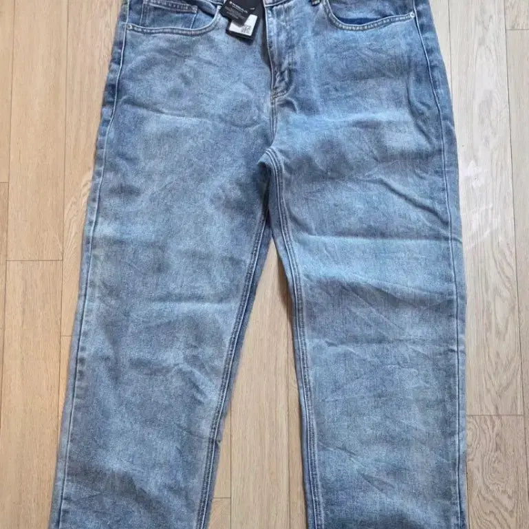 [BUNJANG] Musinsa Straight Denim Pants Size 40 / 미사용 무신사 스트레이트 데님 팬츠 40사이즈(줄자사진 참고하시길요)