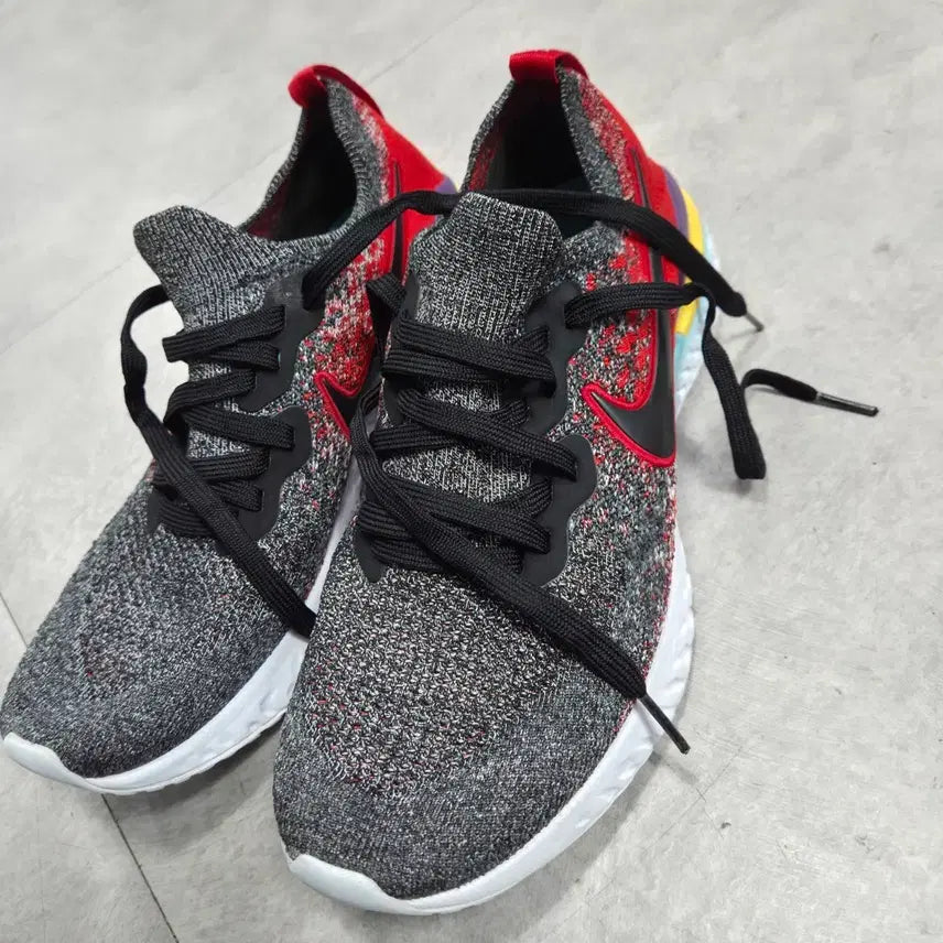 [BUNJANG] Nike Epic React Flyknit 2 Running Shoes Black Red US 9 / 나이키 에픽리액트 플라이니트2 블랙 레드270
