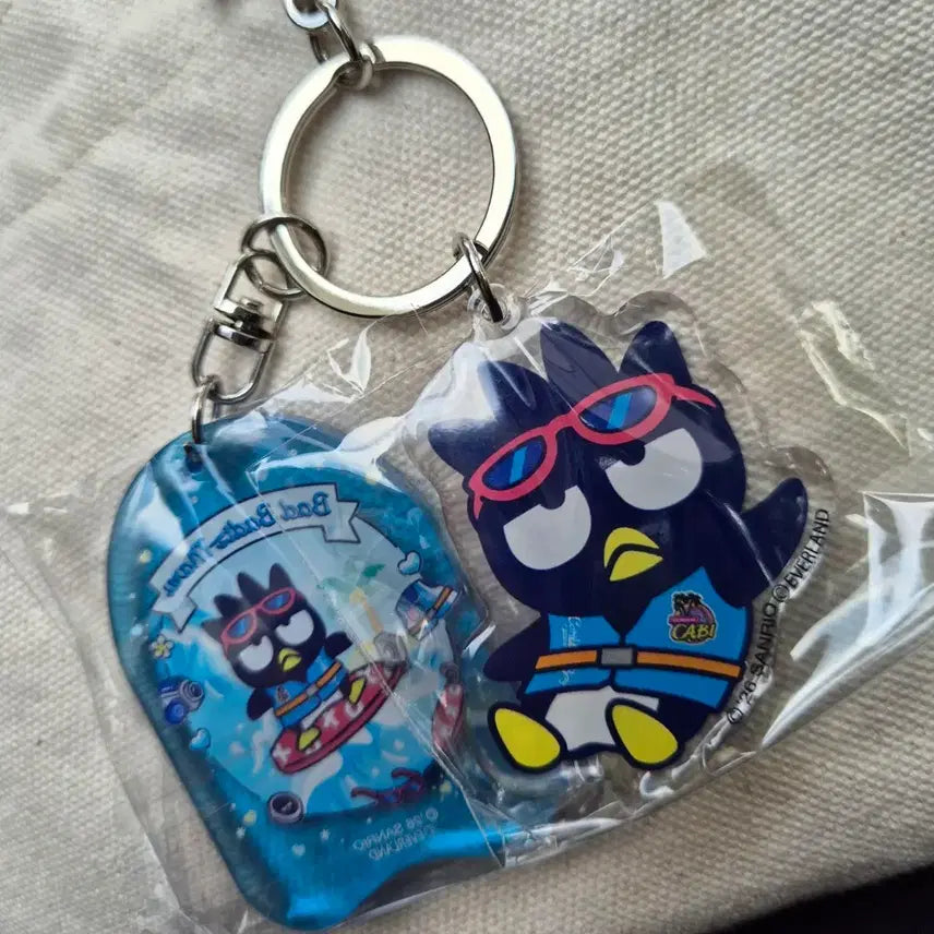 [BUNJANG] Everland Sanrio Lifeguard Random Acrylic Keyring Badtz-Maru / (정가)에버랜드 산리오 라이프가드 랜덤 아크릴키링