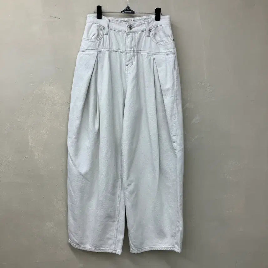 [BUNJANG] Develop White Denim Wide Pants / 디벨롭 화이트 데님 와이드 팬츠
