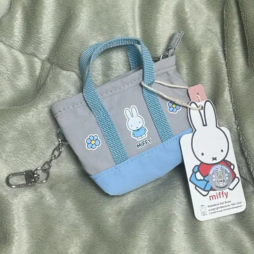[BUNJANG] Miffy Mini Tote Bag Pouch Keychain / 택0,새상품) 미피 미니 토트백 파우치 키링