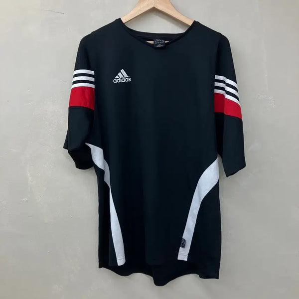 [BUNJANG] Adidas Short Sleeve T-Shirt Black Red White Size 110 / 아디다스 반팔 티셔츠 블랙 레드 화이트 110