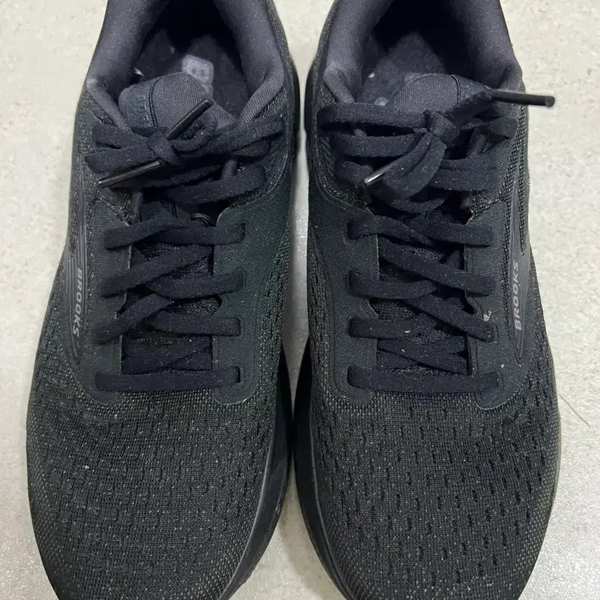 [BUNJANG] Brooks Running Shoes / 브룩스 런닝화