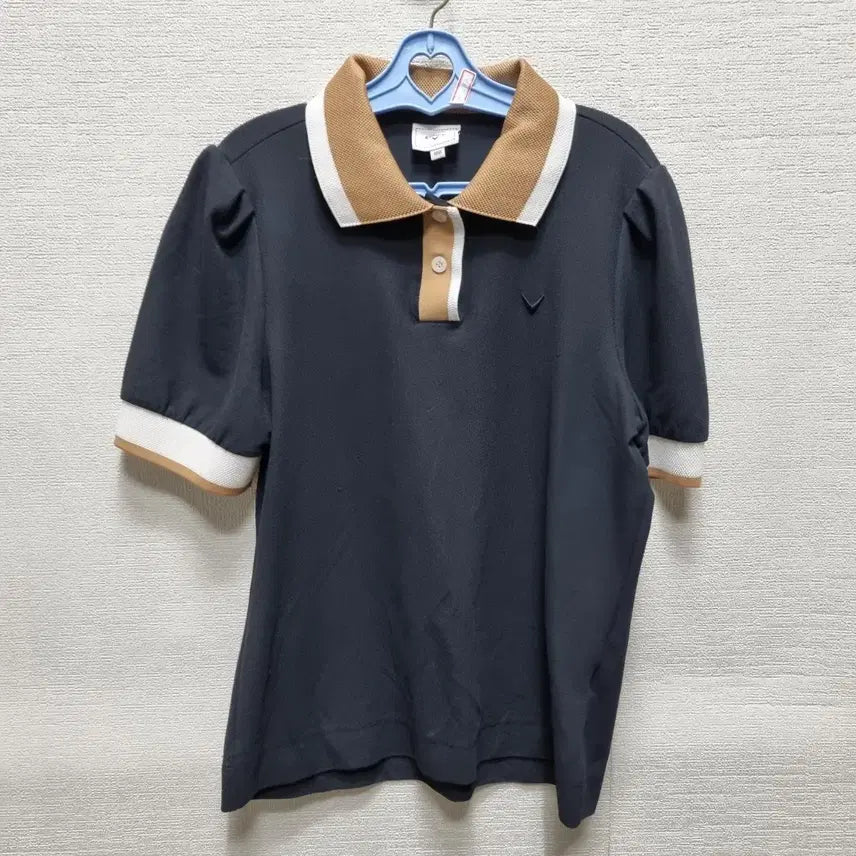 [BUNJANG] Navy Short-Sleeve Polo T-Shirt with Beige and White Accents / z099 반팔 카라티셔츠