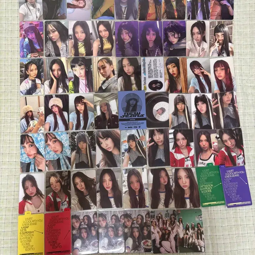 [BUNJANG] NewJeans Hyein Photocard Bundle Set (Includes 5 POB Photocards) / 뉴진스 혜인 포카 (특전 5장 포함) 일괄