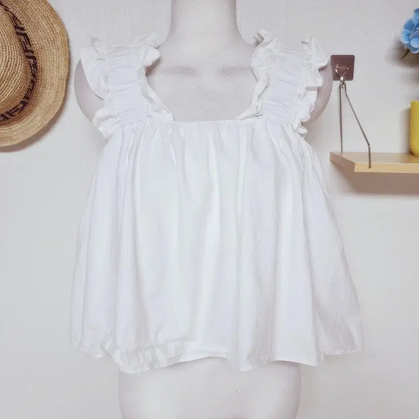 [BUNJANG] Zara Black Label Cropped Blouse White / 자라 크롭나시 블랙라벨 블라우스 55 화이트