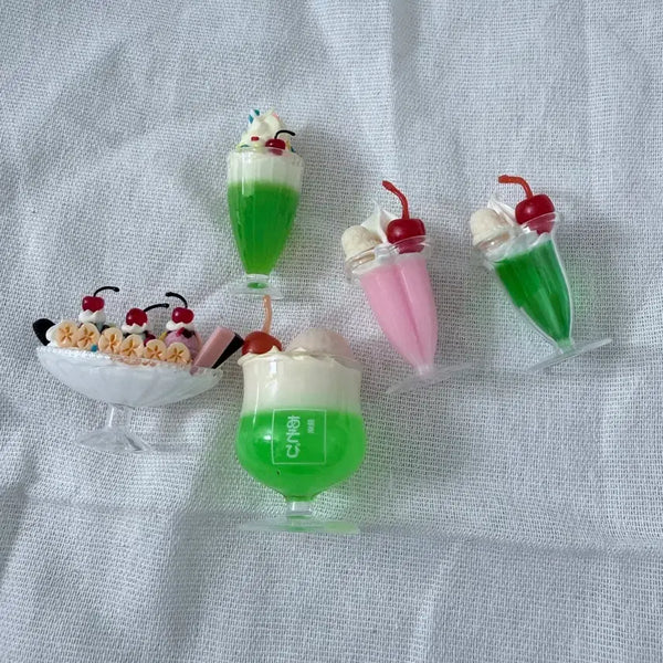 [BUNJANG] Cafe Decoration Parfait Melonsoda Gachapon Toy / 카페장식 파르페 가챠 메론소다