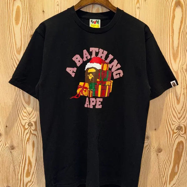 [BUNJANG] BAPE Present Box College Short Sleeve T-Shirt / 베이프 프레젠트 박스 컬리지 반팔 티셔츠